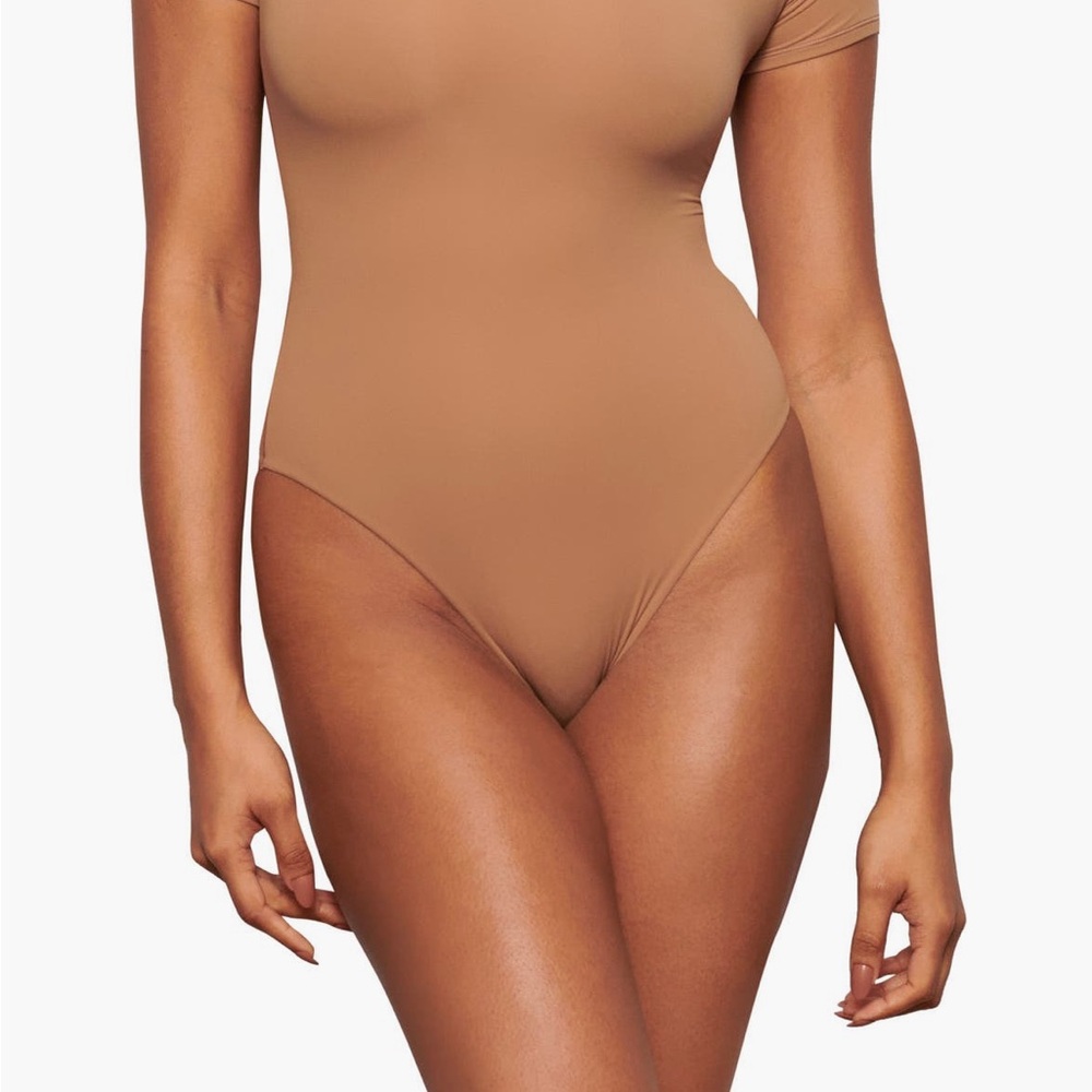 SKIMS Soft Brown Bodysuit/ neutral color